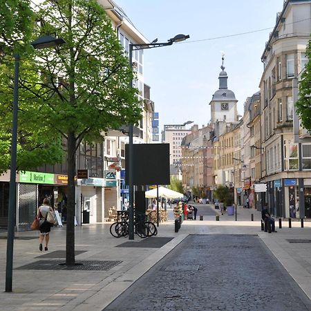 Appartement En Centre Pietonnier Proche De La Gare 티옹빌 외부 사진