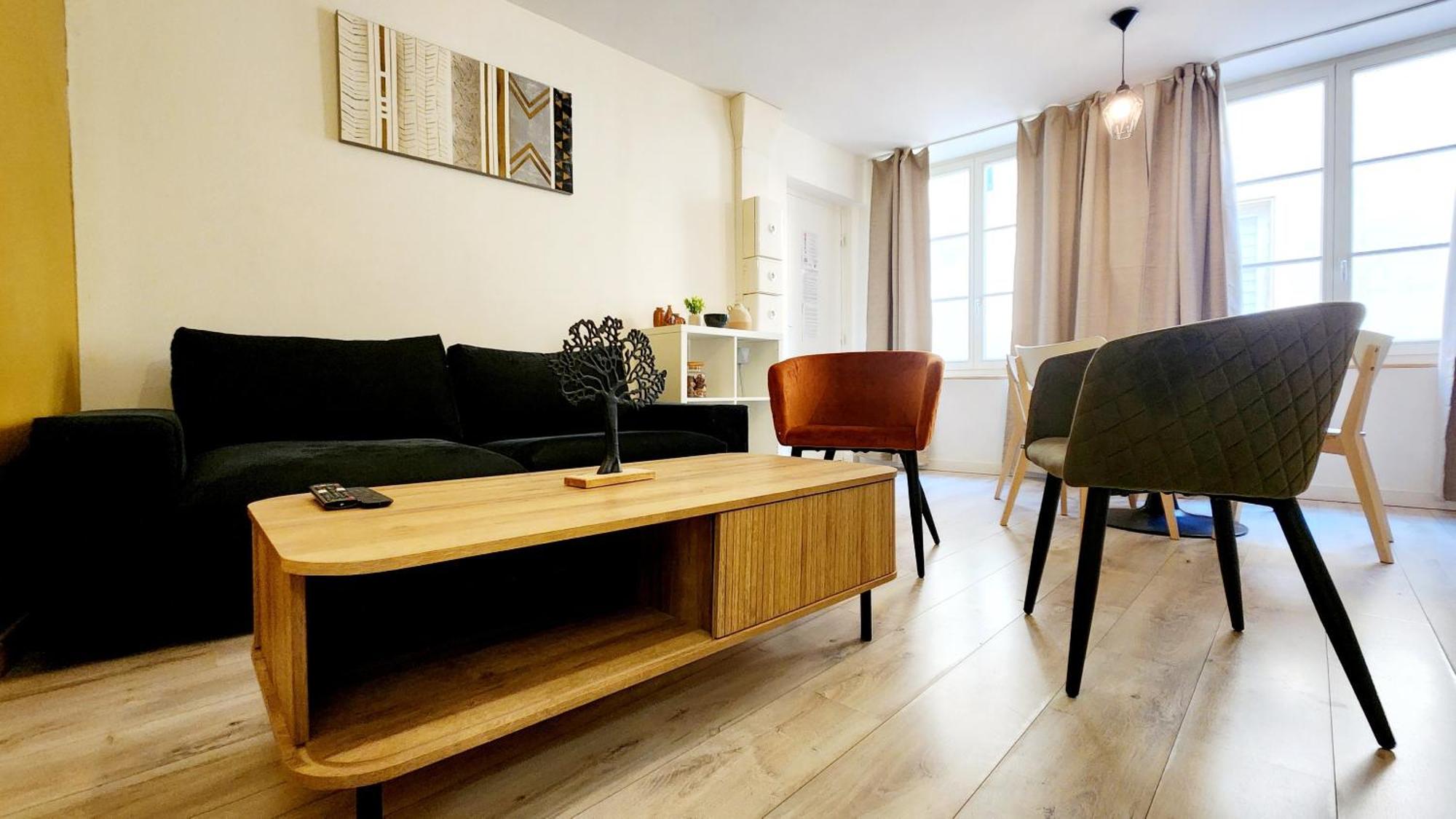 Appartement En Centre Pietonnier Proche De La Gare 티옹빌 외부 사진